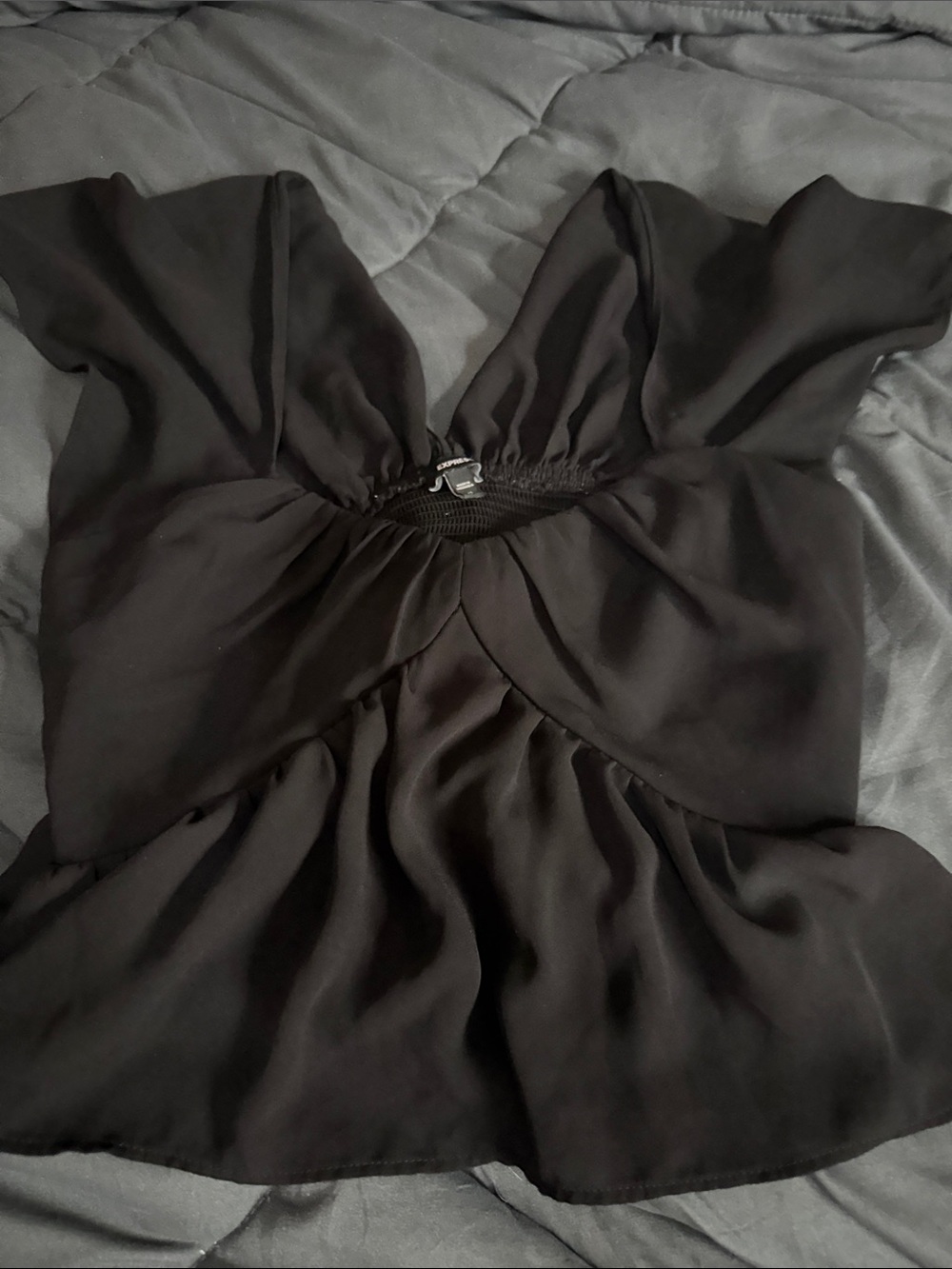 Express Black Sleeveless Twist-Detail Top
